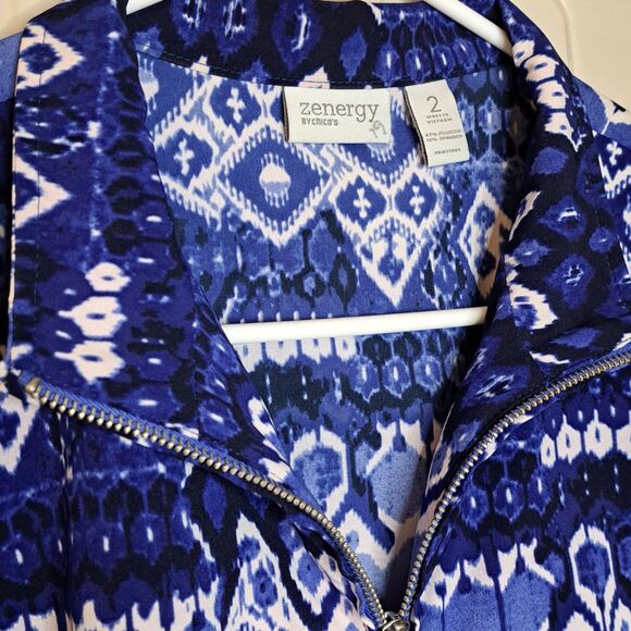 Chicos Zenergy Full Zip White Blue Lightweight Windbreaker Jacket Size 2 - Picture 4 of 9